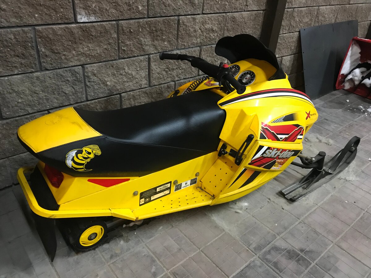 Ski Doo 1200 Р¶РµР»С‚С‹Р№