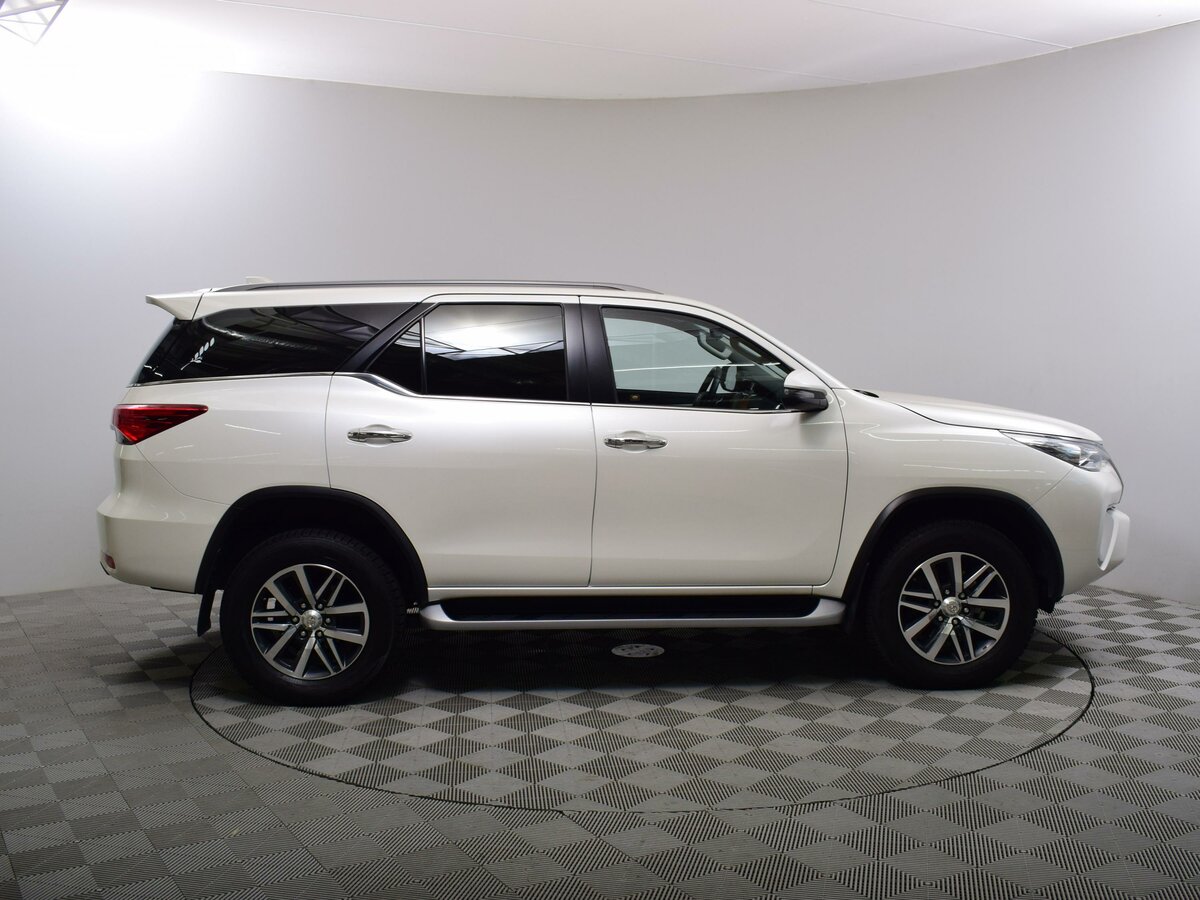Toyota Fortuner 2017