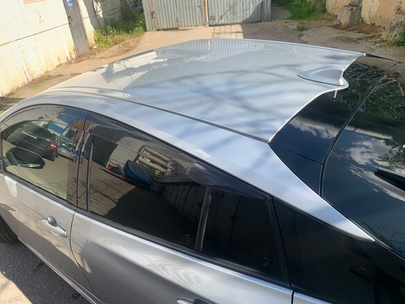 2020 Toyota Prius IV Рестайлинг (XW50), серый, 1950000 рублей - вид 18