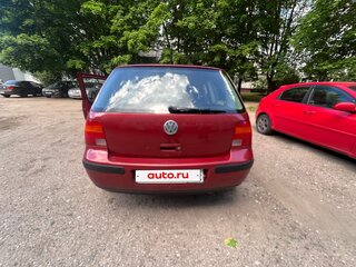 2000 Volkswagen Golf IV, пурпурный, 350000 рублей, вид 3
