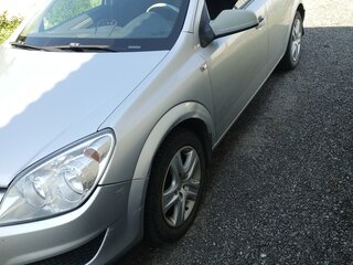 2011 Opel Astra J, серебристый, 445000 рублей, вид 3