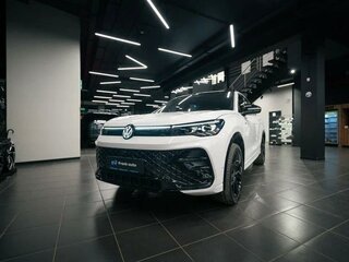2026 Volkswagen Tiguan L Pro III (China Market), белый, 4650000 рублей, вид 1