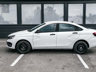2026 Lada (ВАЗ) Vesta I Рестайлинг (NG), белый, 2014000 рублей, вид 2