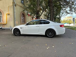 2008 BMW M3 IV (E90), белый, 4500000 рублей, вид 3