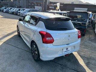 2017 Suzuki Swift V, белый, 680000 рублей, вид 4