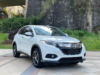 2022 Honda Vezel I Рестайлинг, белый, 1252000 рублей, вид 1