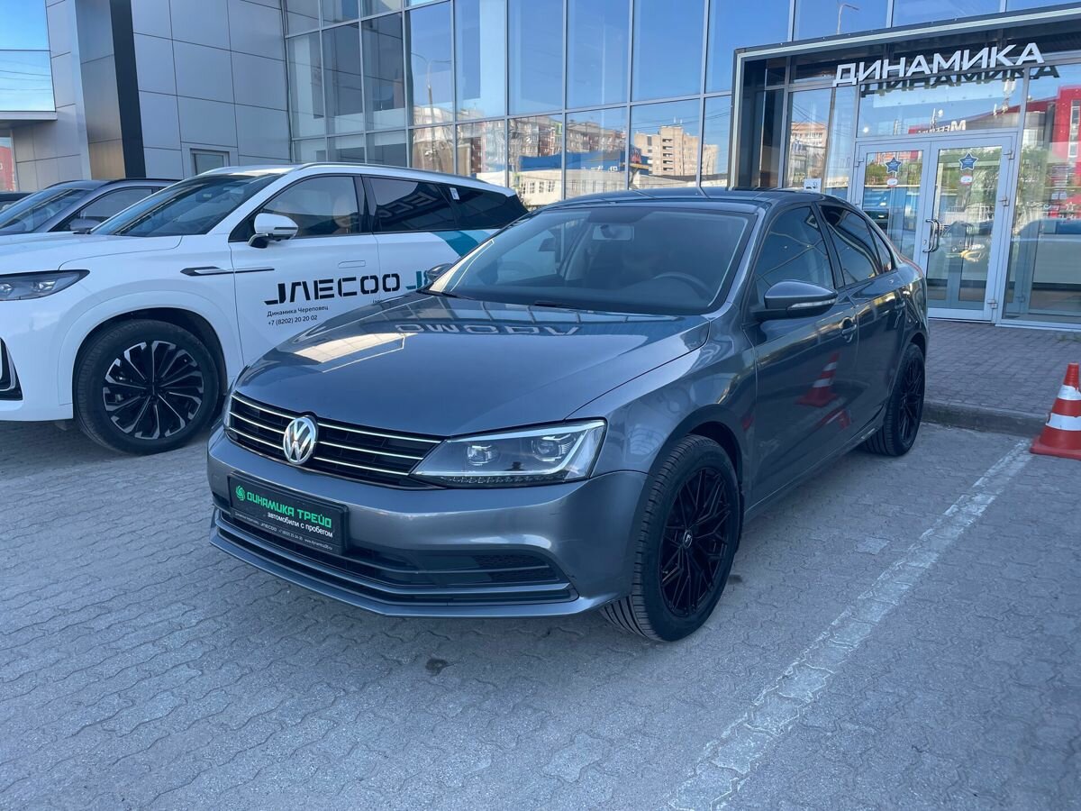 Volkswagen Jetta VI Рестайлинг