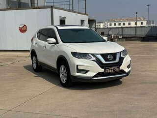 2022 Nissan X-Trail III Рестайлинг, белый, 1755000 рублей, вид 3
