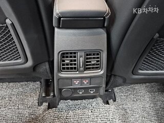 2023 Renault Samsung XM3, серый, 1265000 рублей, вид 4