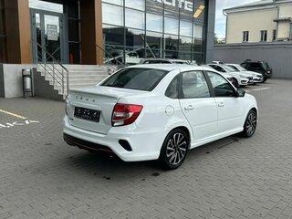 2026 Lada (ВАЗ) Granta Sport I Рестайлинг, белый, 1582000 рублей, вид 5