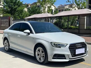 2019 Audi A3 III (8V) Рестайлинг, белый, 1360010 рублей, вид 3