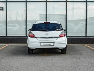 2007 Opel Astra H, белый, 400000 рублей, вид 4