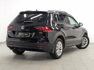 2020 Volkswagen Tiguan II, чёрный, 2430000 рублей, вид 5