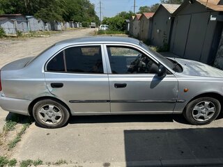 2005 Hyundai Accent ТагАЗ II, серебристый, 195000 рублей, вид 3