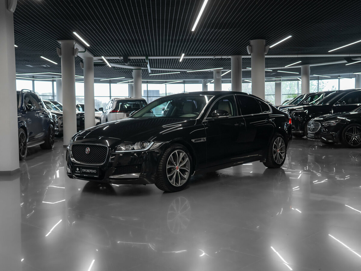 Jaguar XF II