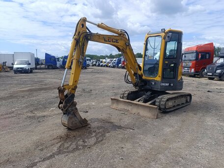 2023 LGCE ER636F, жёлтый, 3630000 рублей, вид 1