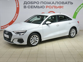 Audi A3 35 TFSI Long IV (8Y)