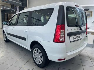 2026 Lada (ВАЗ) Largus I Рестайлинг, белый, 1687000 рублей, вид 2