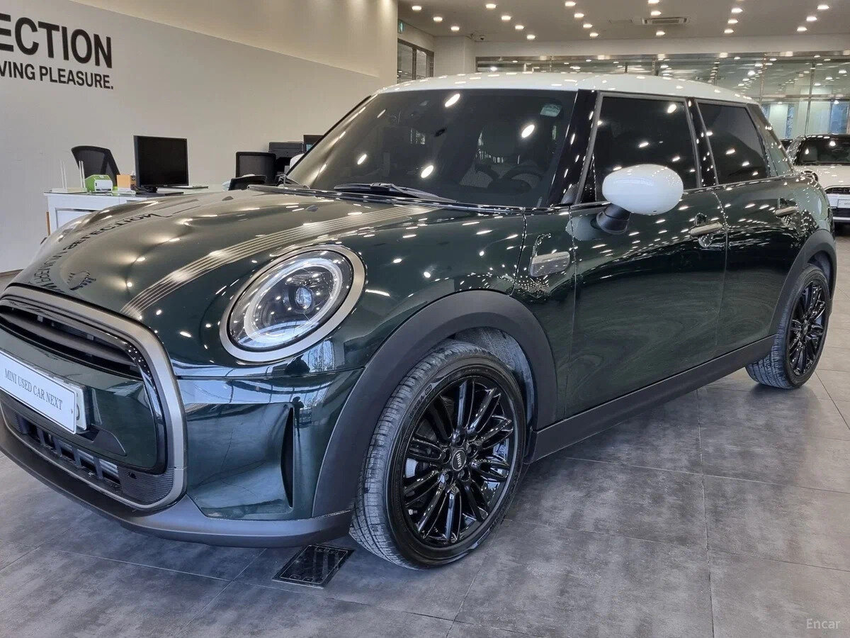 Mini Hatch Cooper III (F55/F56) Рестайлинг 2