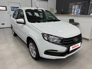 2026 Lada (ВАЗ) Granta I Рестайлинг, белый, 1218000 рублей, вид 3