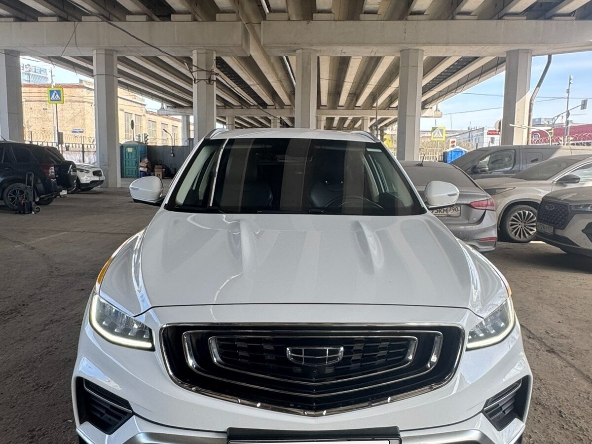 Geely Atlas Pro