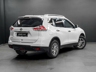 2015 Nissan X-Trail III, белый, 1900000 рублей, вид 5