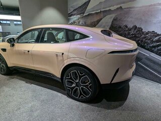 2025 Avatr 11 116 kWh I, бежевый, 7750000 рублей, вид 3