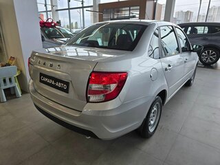 2026 Lada (ВАЗ) Granta I Рестайлинг, серебристый, 1230000 рублей, вид 4