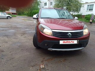 2012 Renault Sandero Stepway I, красный, 615000 рублей, вид 3