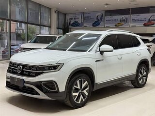 2022 Volkswagen Tayron I Рестайлинг, белый, 1850000 рублей, вид 1