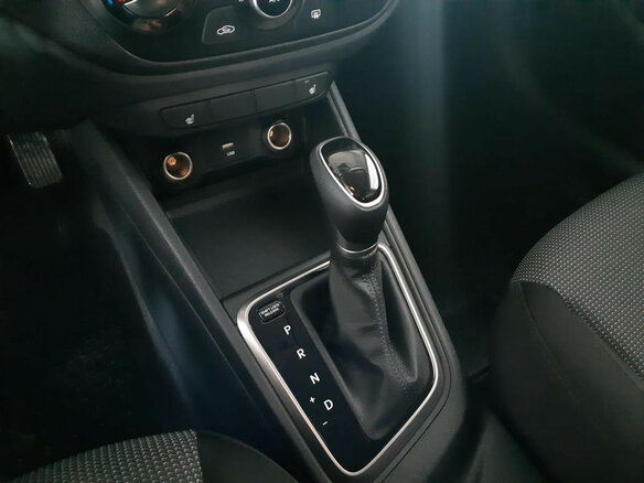 2020 Hyundai Solaris II Рестайлинг, белый - вид 9