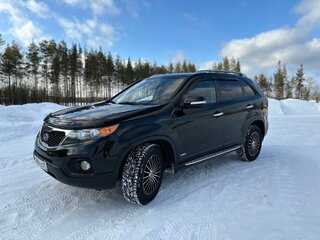2011 Kia Sorento II, чёрный, 1550000 рублей, вид 1