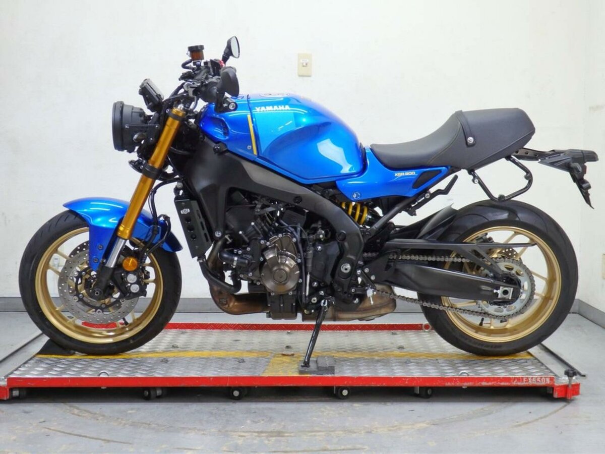 Yamaha XSR900