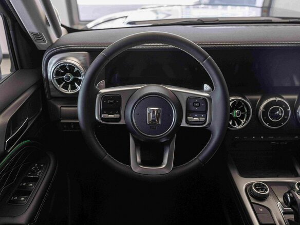 2026 Tank 300 I, чёрный, 4799000 рублей - вид 24