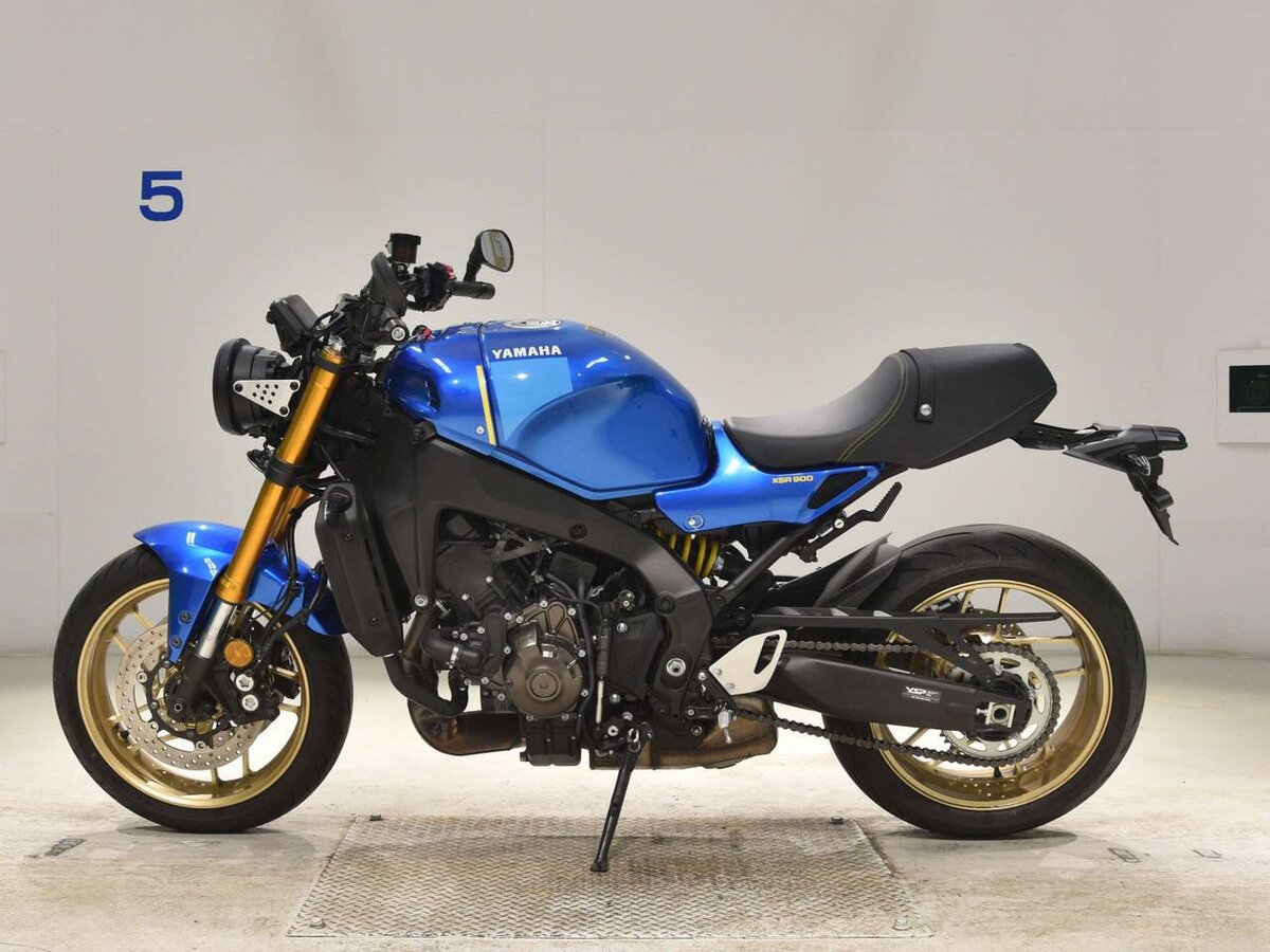 Yamaha XSR900