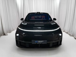 2024 LiXiang L7 52.3 kWh I Рестайлинг, чёрный, 7850000 рублей, вид 1