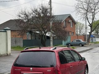 2004 Peugeot 307 I, красный, 215000 рублей, вид 4