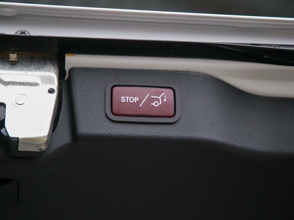 2024 Mercedes-Benz V-Класс Long 300 d длинный III (W447) Рестайлинг, белый, 18000000 рублей - вид 37