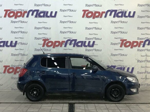 2012 Skoda Fabia II Рестайлинг, синий - вид 3