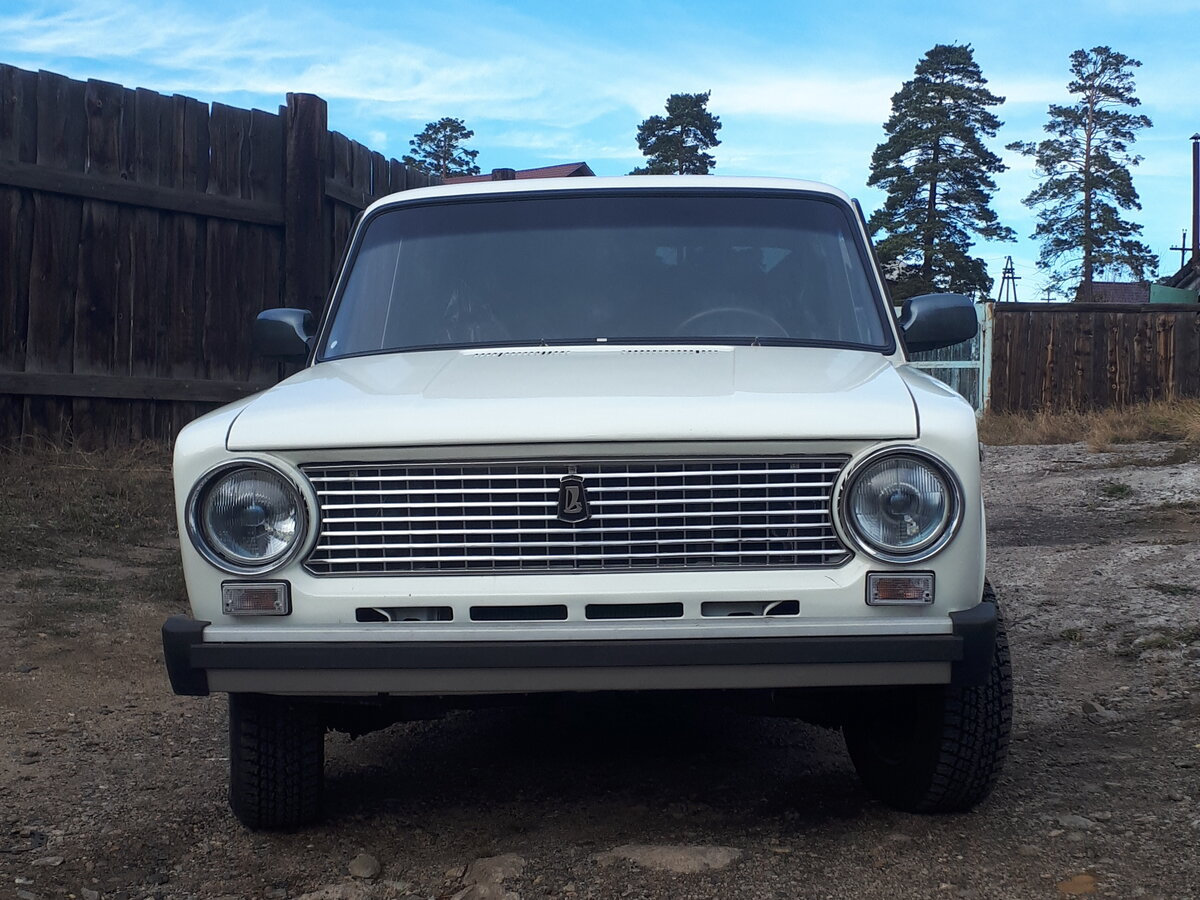 Купить б/у Lada (ВАЗ) 2101 1970-1988 1.2 MT (59 л.с.) бензин механика в ...