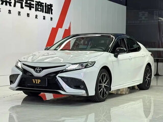 2022 Toyota Camry VIII (XV70) Рестайлинг, белый, 2078027 рублей, вид 1