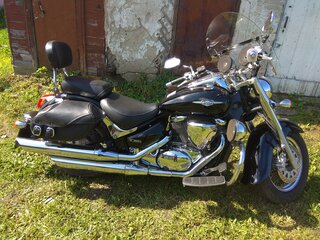 Suzuki Intruder 800
