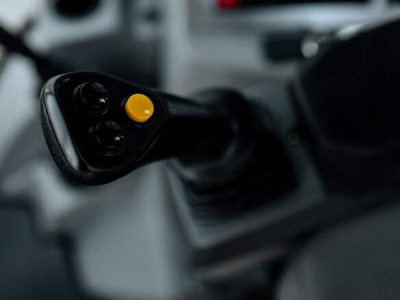 2025 Bull 4SX-F, чёрный, 6990000 рублей - вид 21