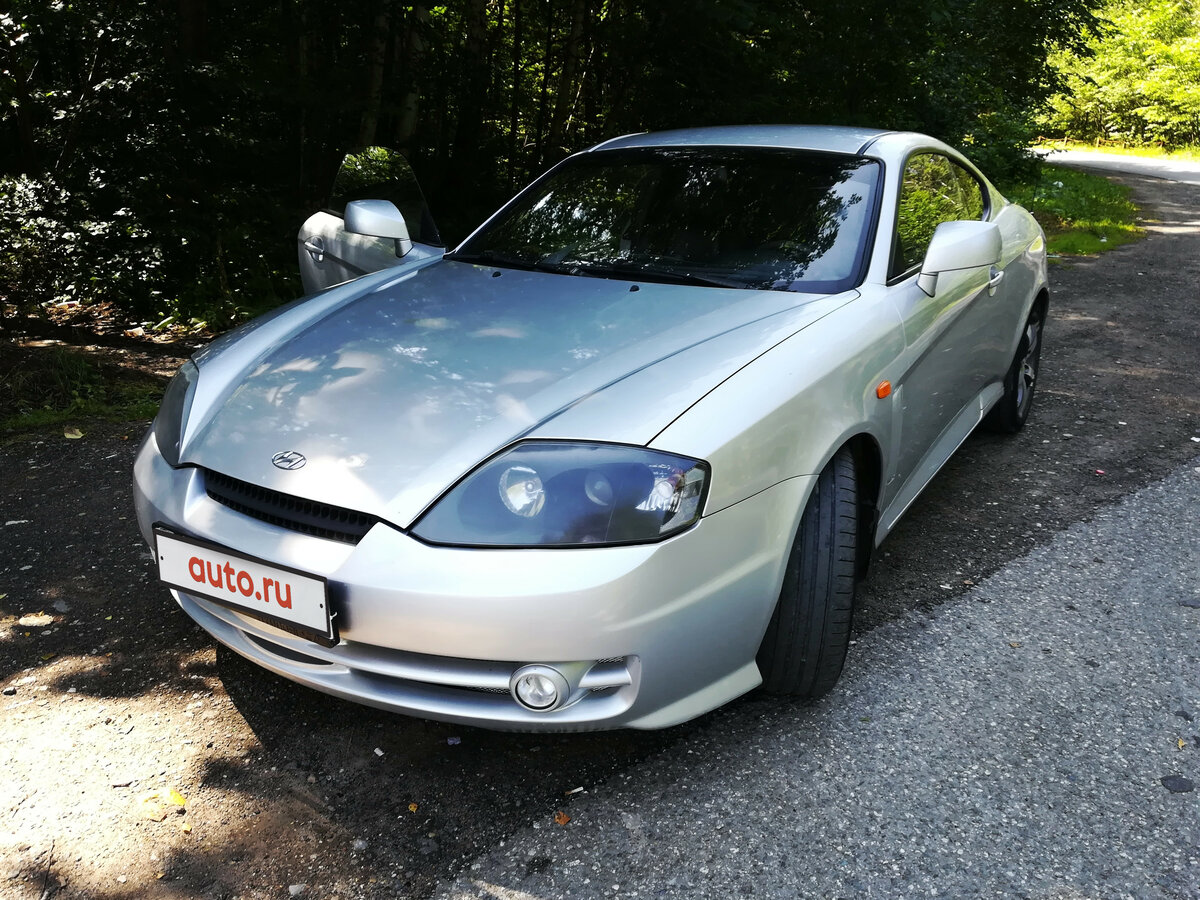 Купить б/у Hyundai Coupe II (GK) 2.0 MT (143 л.с.) бензин