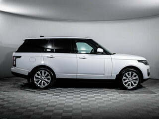 2018 Land Rover Range Rover IV Рестайлинг, белый, 5800000 рублей, вид 4
