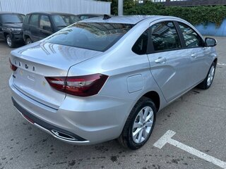 2026 Lada (ВАЗ) Vesta I Рестайлинг (NG), серебристый, 1805000 рублей, вид 3