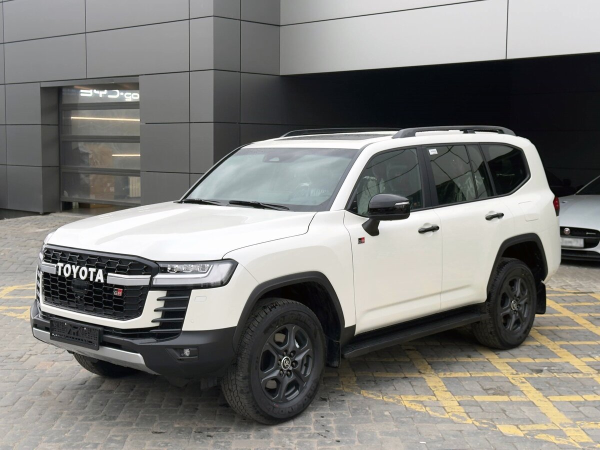 Toyota Land Cruiser 300 Series