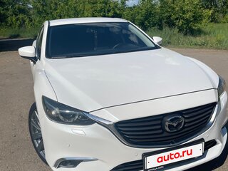 2017 Mazda 6 III (GJ) Рестайлинг, белый, 1380000 рублей, вид 3