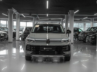 2026 Volkswagen Tharu XR, серый, 2900000 рублей, вид 3