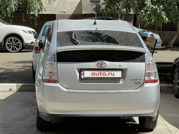 2007 Toyota Prius II Рестайлинг (XW20), серый, 1100000 рублей - вид 29